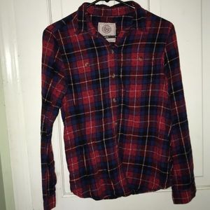 Women’s flannel shirt